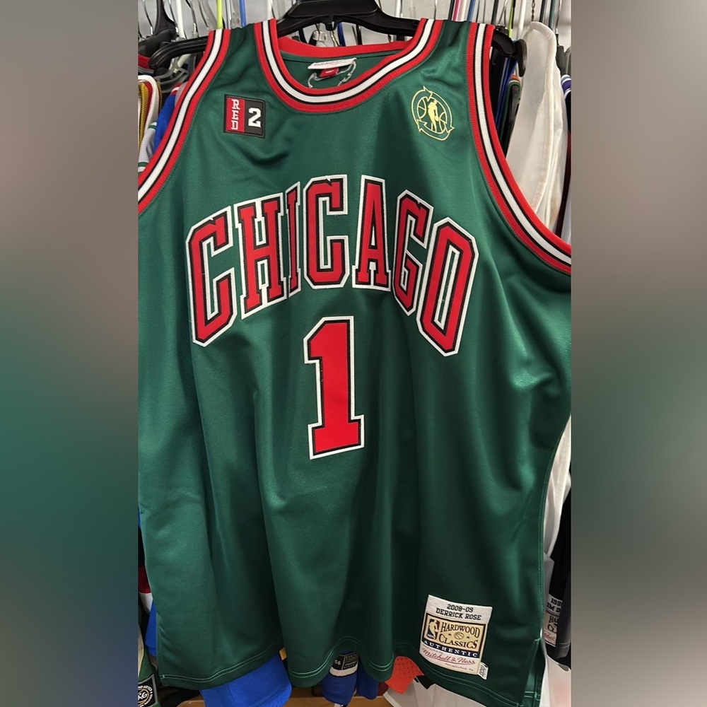 NBA Authentic Mitchell and Ness Derrick Rose “earth day” jersey